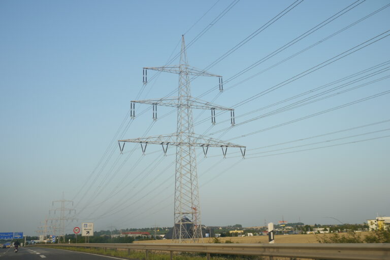 Líneas de transmisión eléctrica de alta tensión, tarifa eléctrica Mendoza