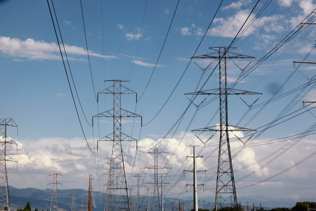 Líneas eléctricas de alta tensión - tarifa eléctrica Mendoza junio 2026 subsidio SEF