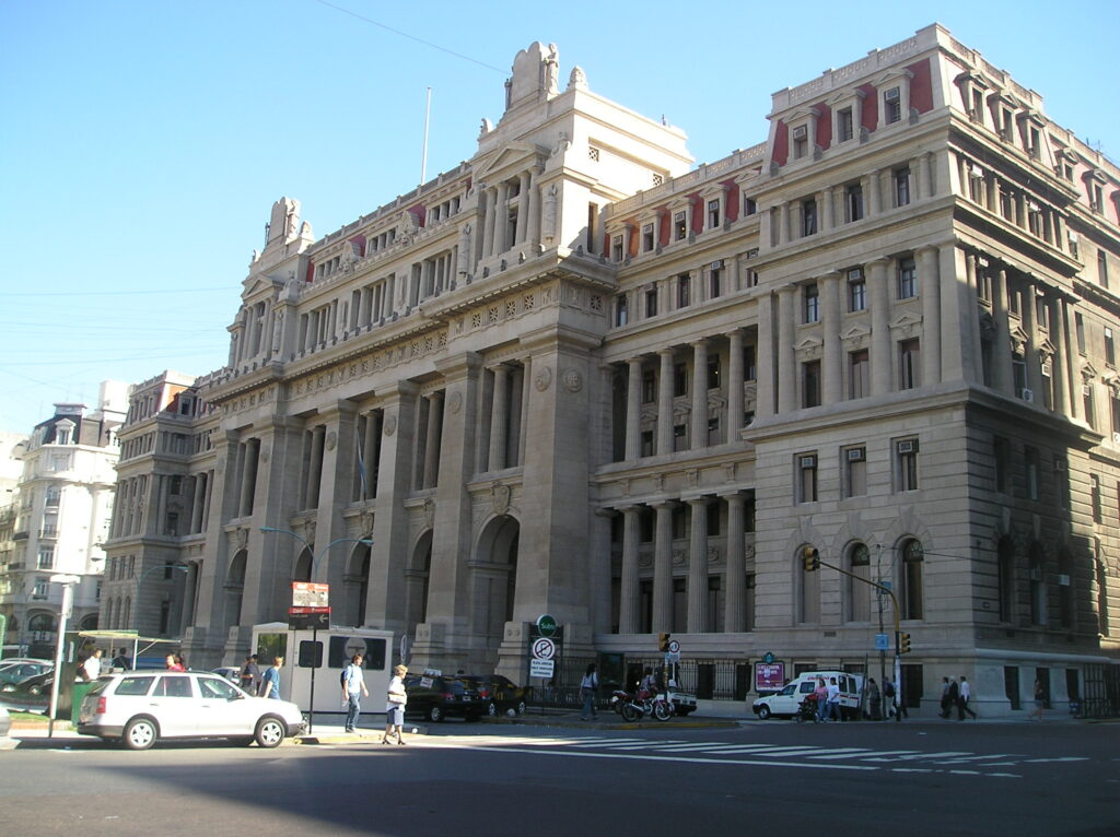 Palacio de Justicia de Argentina, sede de los tribunales que defienden los derechos del consumidor