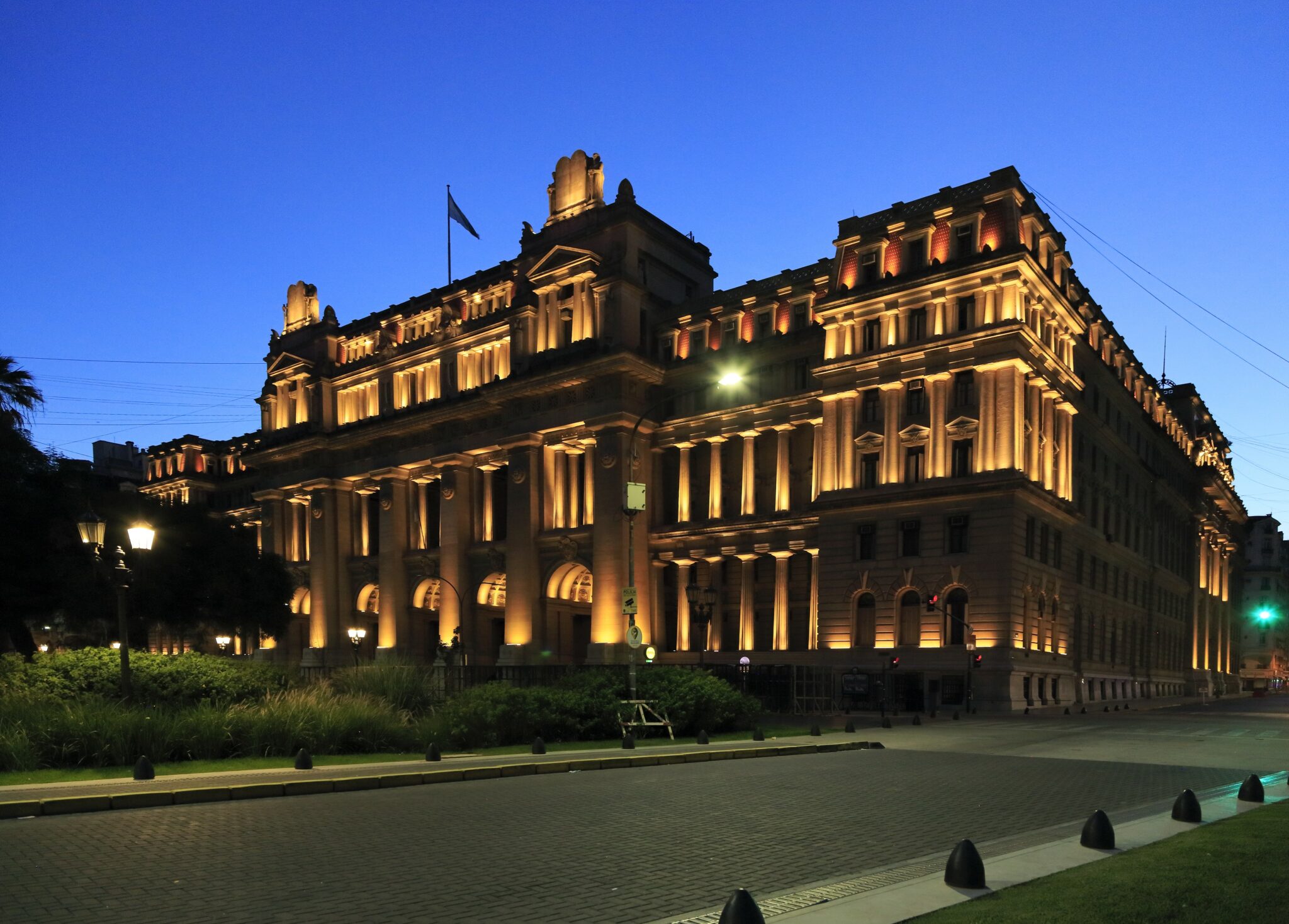 Palacio de Justicia de la Nación Argentina en Buenos Aires - fallos 2026 que obligan a los bancos a devolver el dinero en estafas digitales