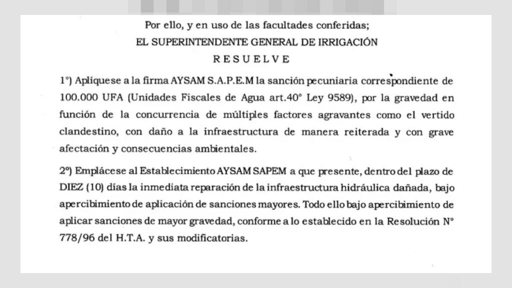 Resolución 481 del Departamento General de Irrigación: aplica a AYSAM la sanción pecuniaria máxima de 100.000 UFA por vertido clandestino y daño ambiental, conforme Ley 9589